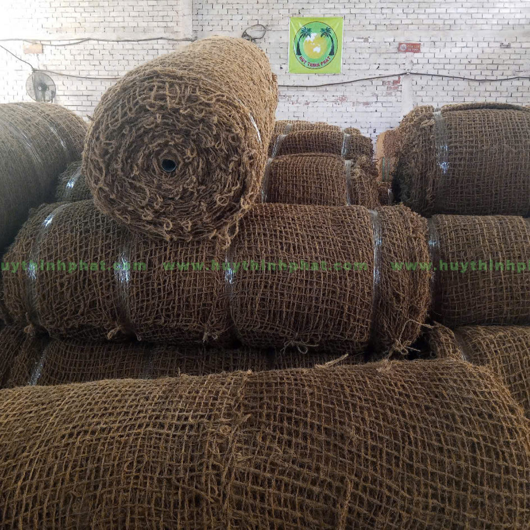 lưới xơ dừa cuộn ống